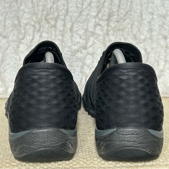 Skechers Womens Black Slip-Ins Relaxed Fit:Breathe Easy Roll w/Me Sneakers SZ 9 - Picture 4 of 11